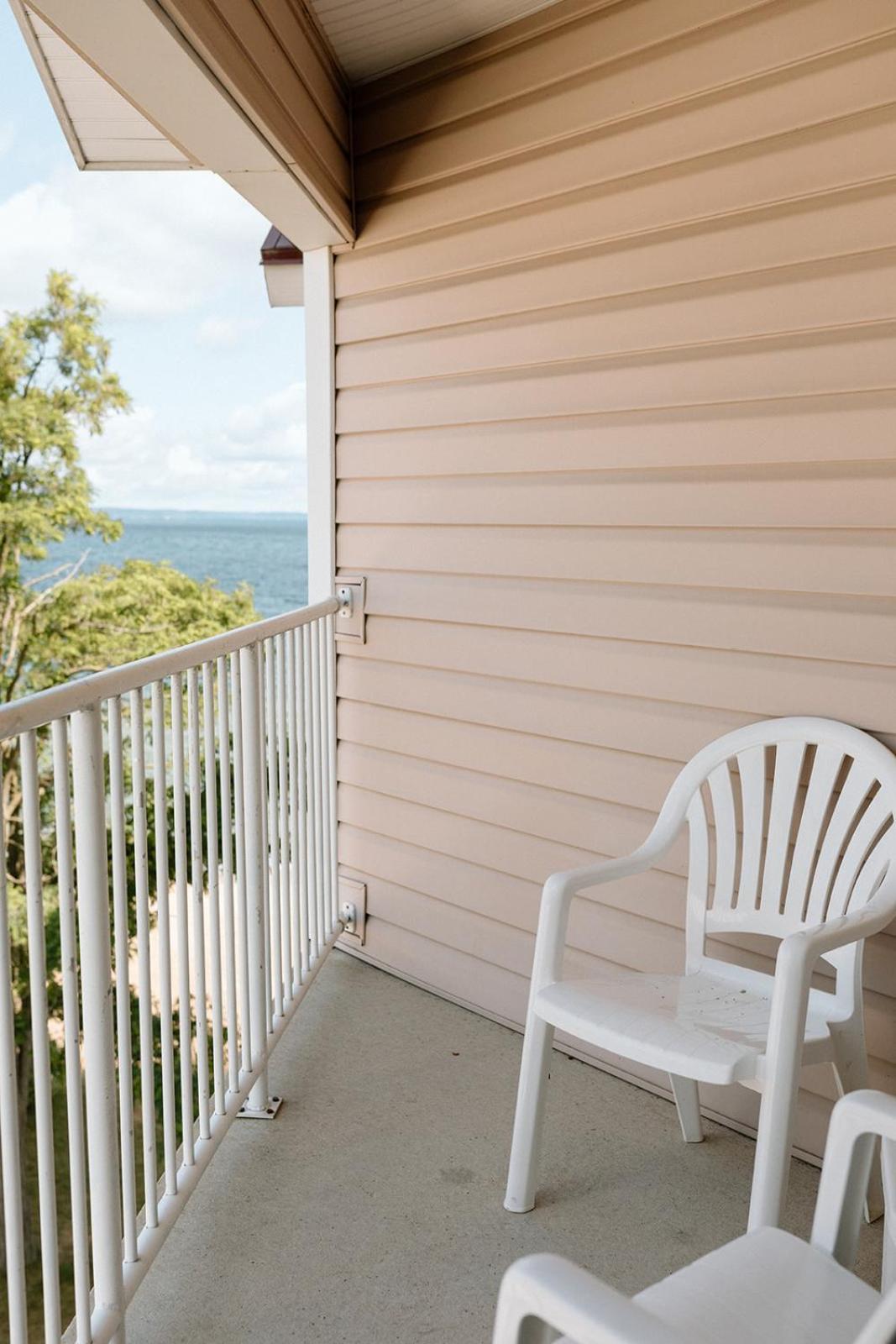Bayshore Resort Traverse City Exterior foto