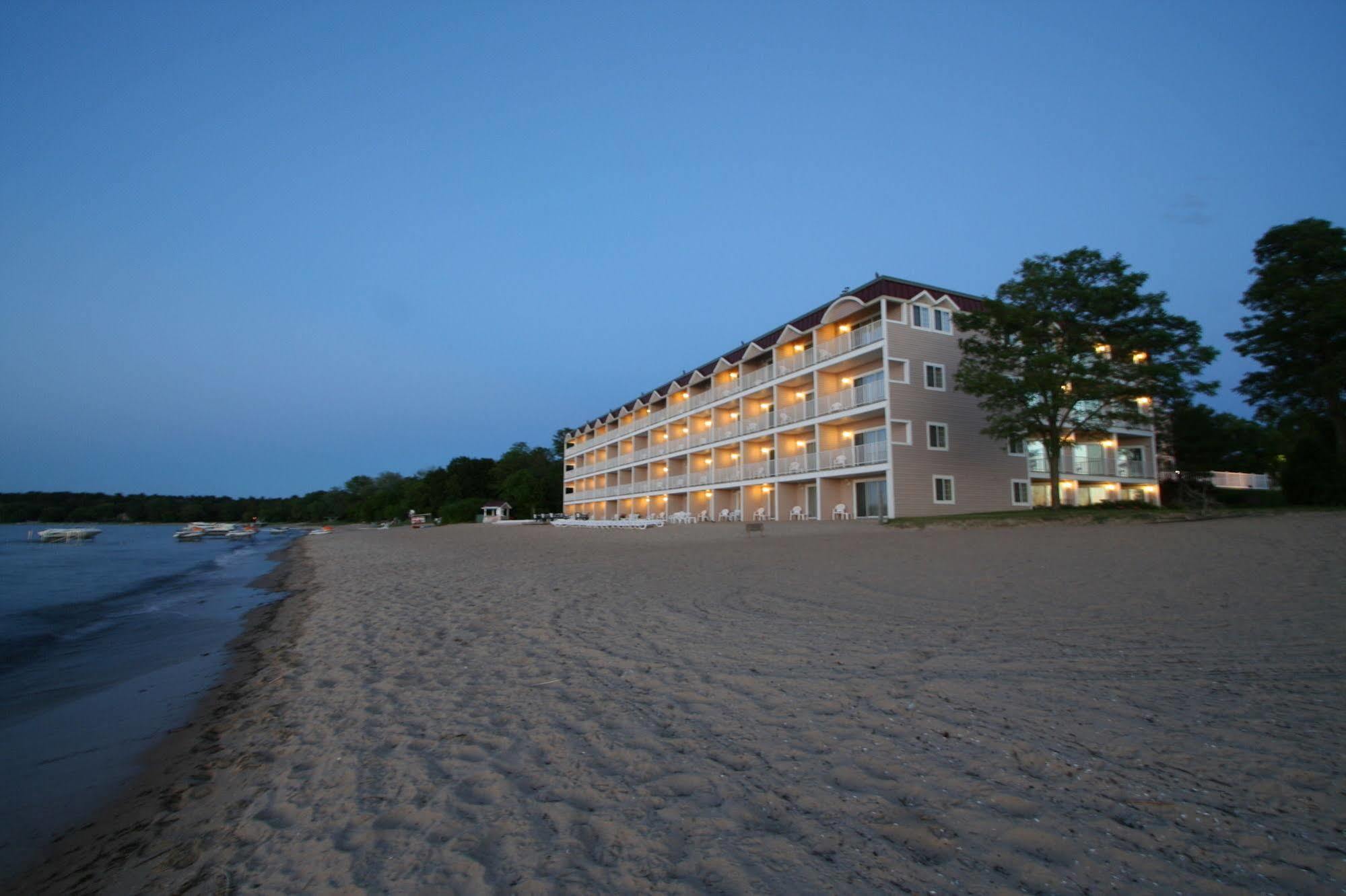 Bayshore Resort Traverse City Exterior foto